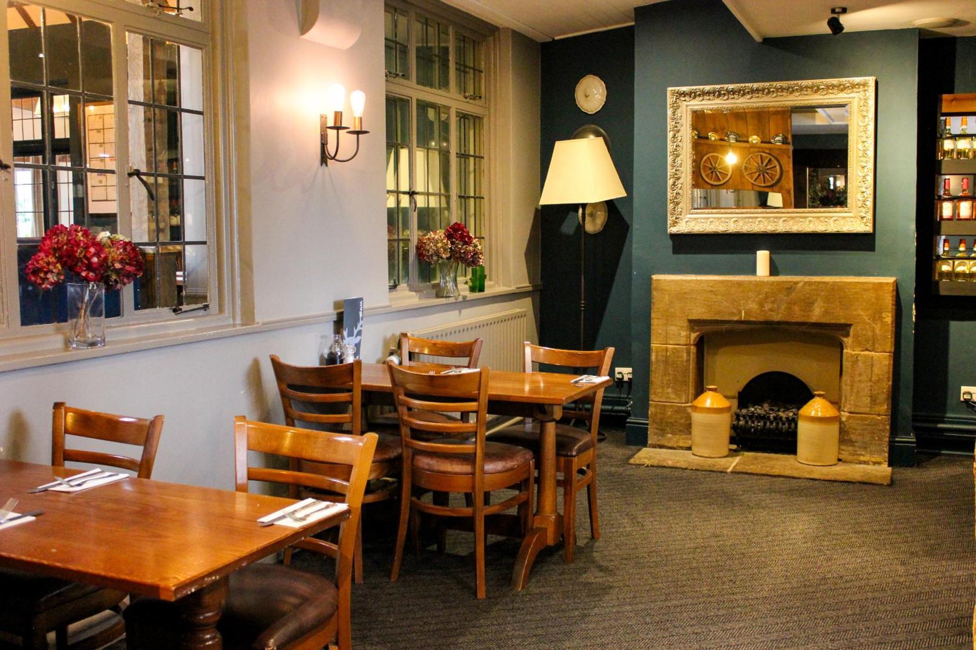 The White Hart Hotell Swindon Exteriör bild