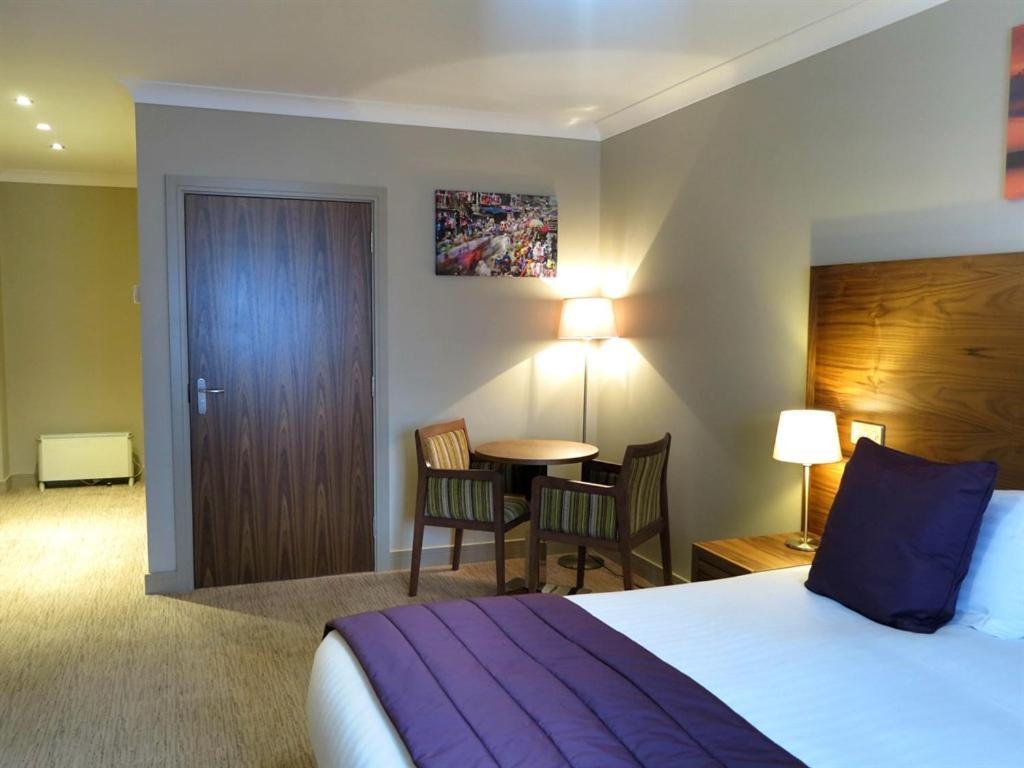 The White Hart Hotell Swindon Rum bild