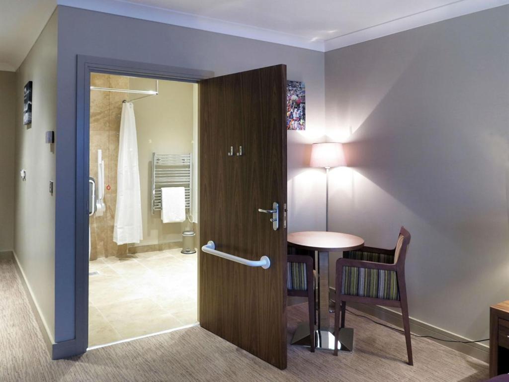 The White Hart Hotell Swindon Exteriör bild